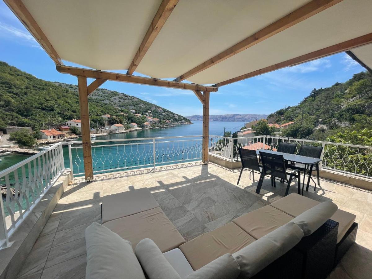 Apartmani Pulic Senj  Eksteriør billede