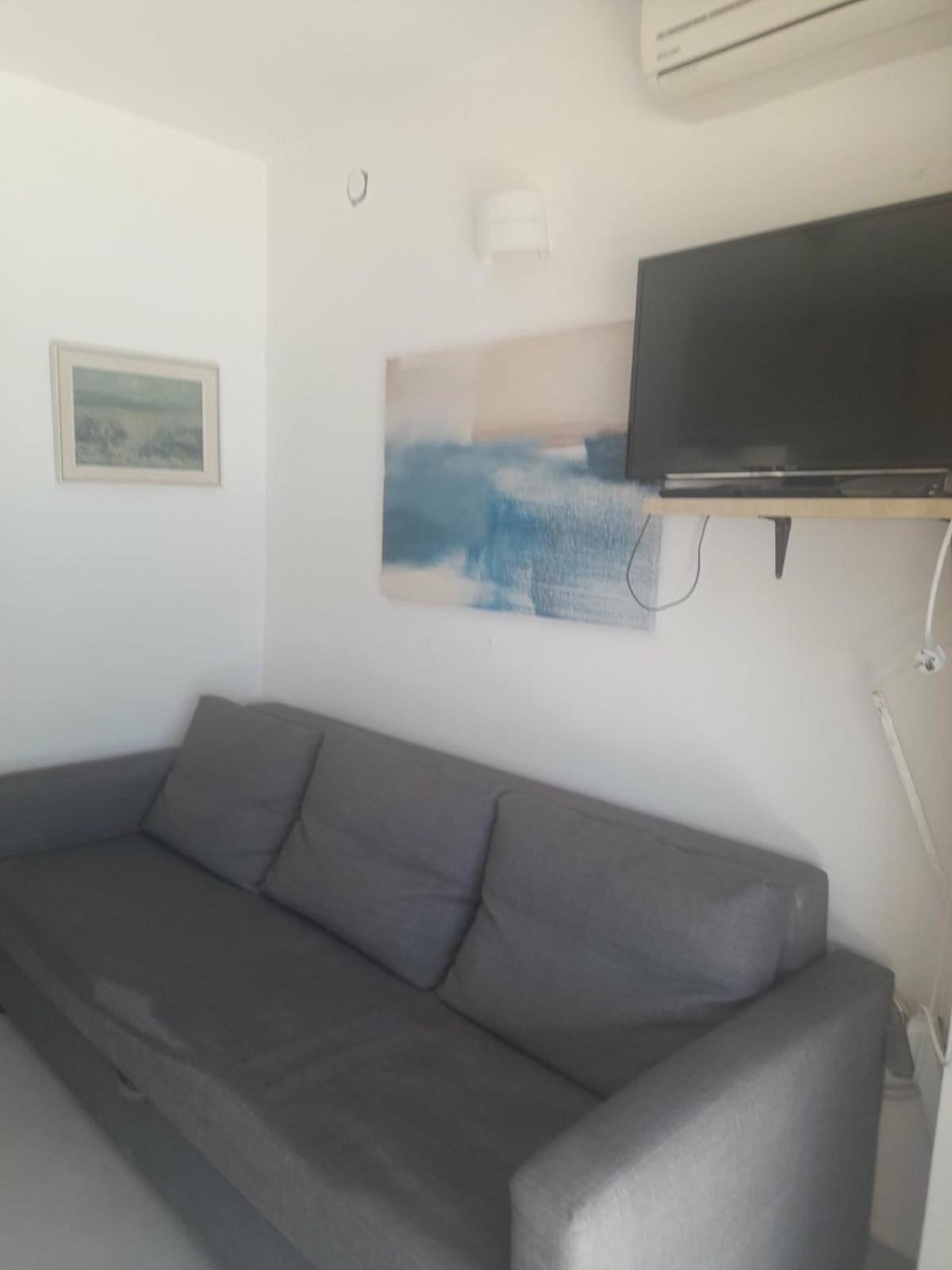 Apartmani Pulic Senj  Eksteriør billede