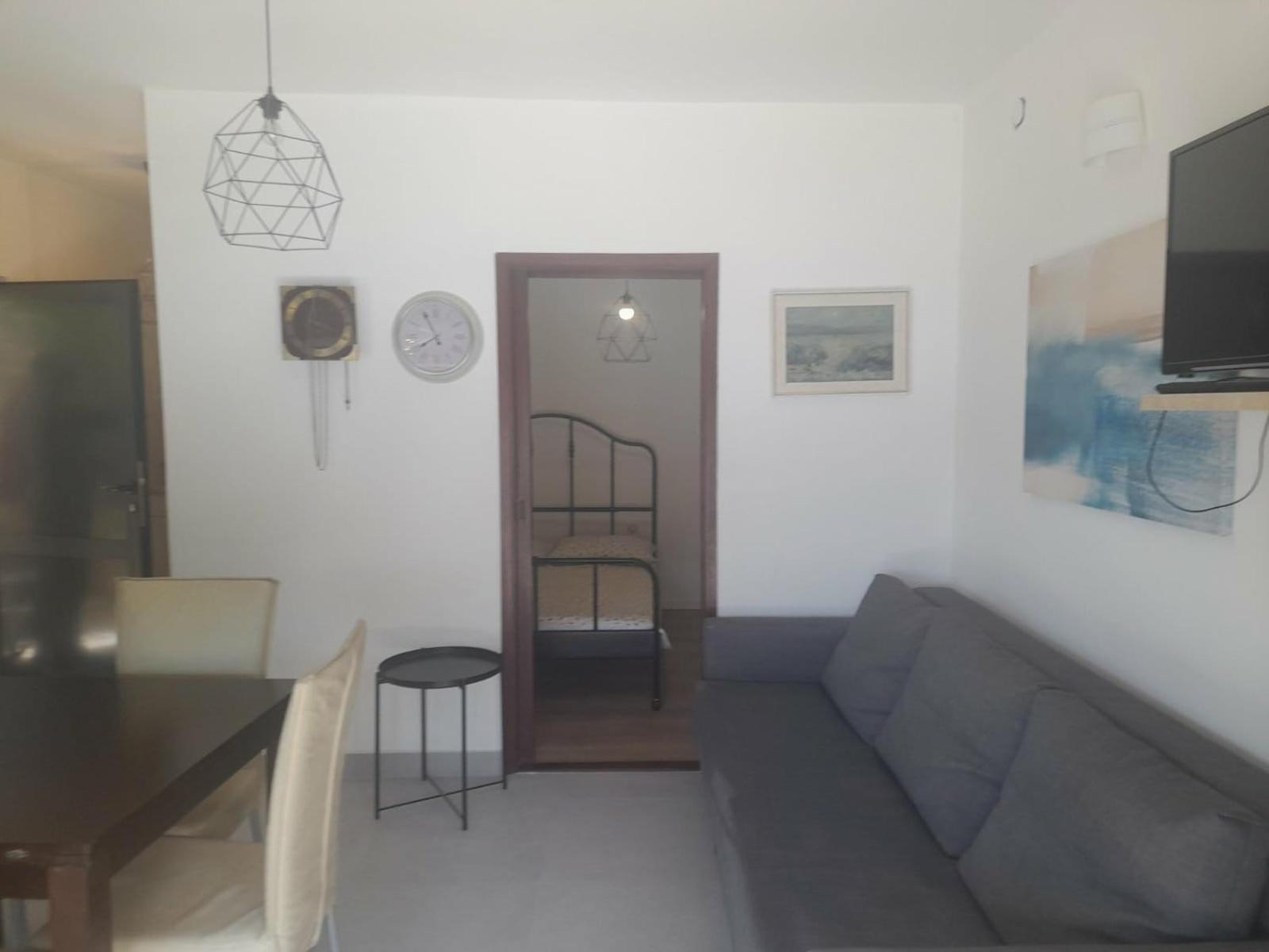 Apartmani Pulic Senj  Eksteriør billede