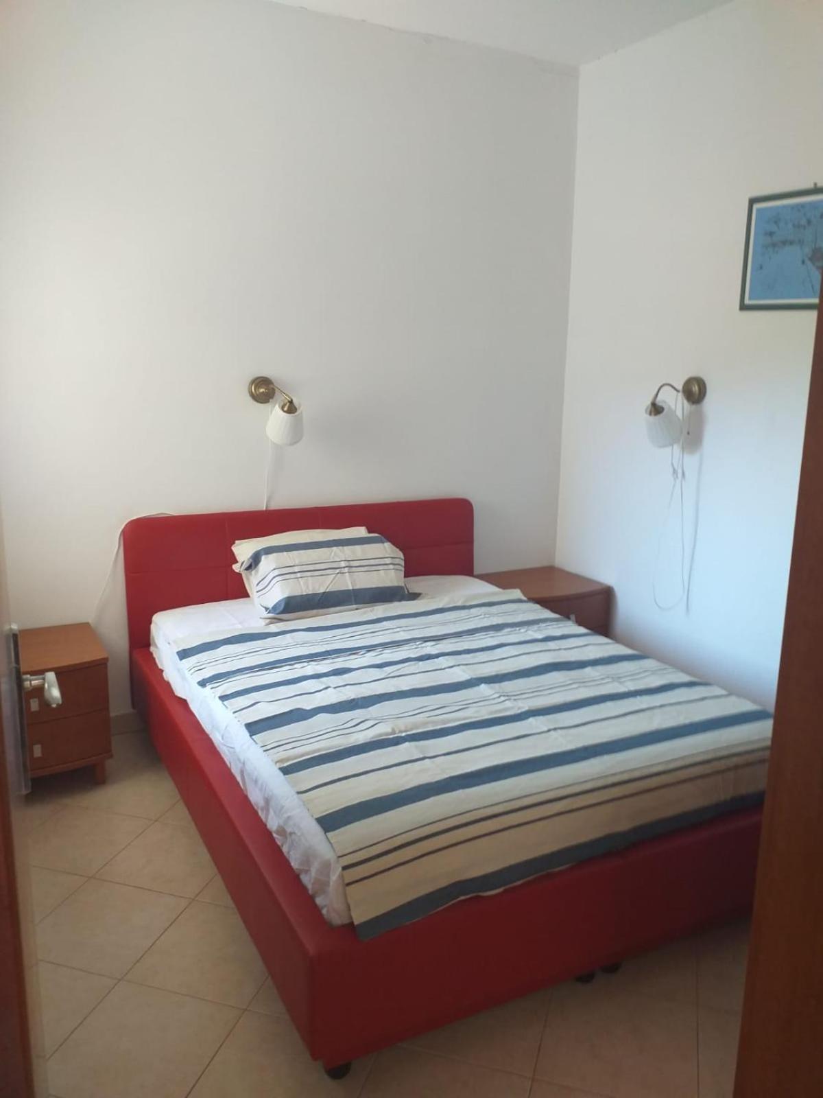 Apartmani Pulic Senj  Eksteriør billede