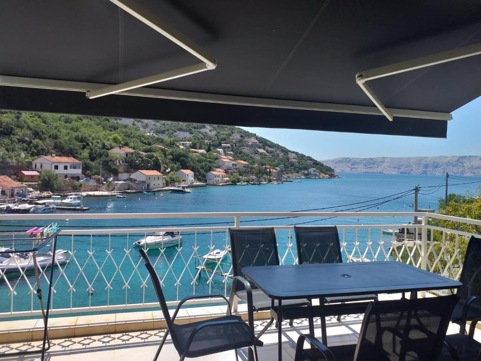 Apartmani Pulic Senj  Eksteriør billede