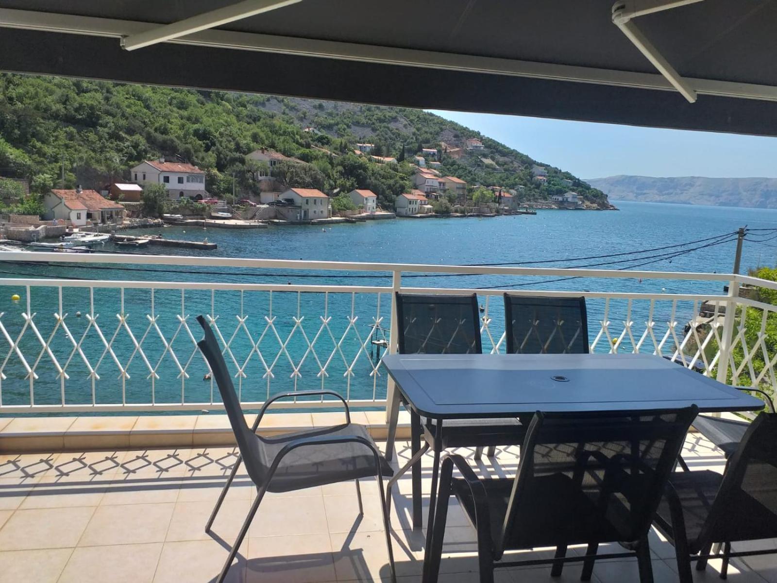 Apartmani Pulic Senj  Eksteriør billede